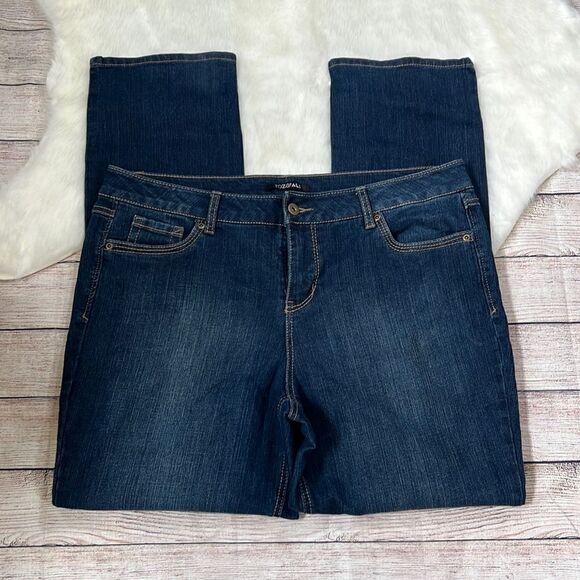 Roz & Ali Slim Bootcut Jeans - Picture 1 of 6
